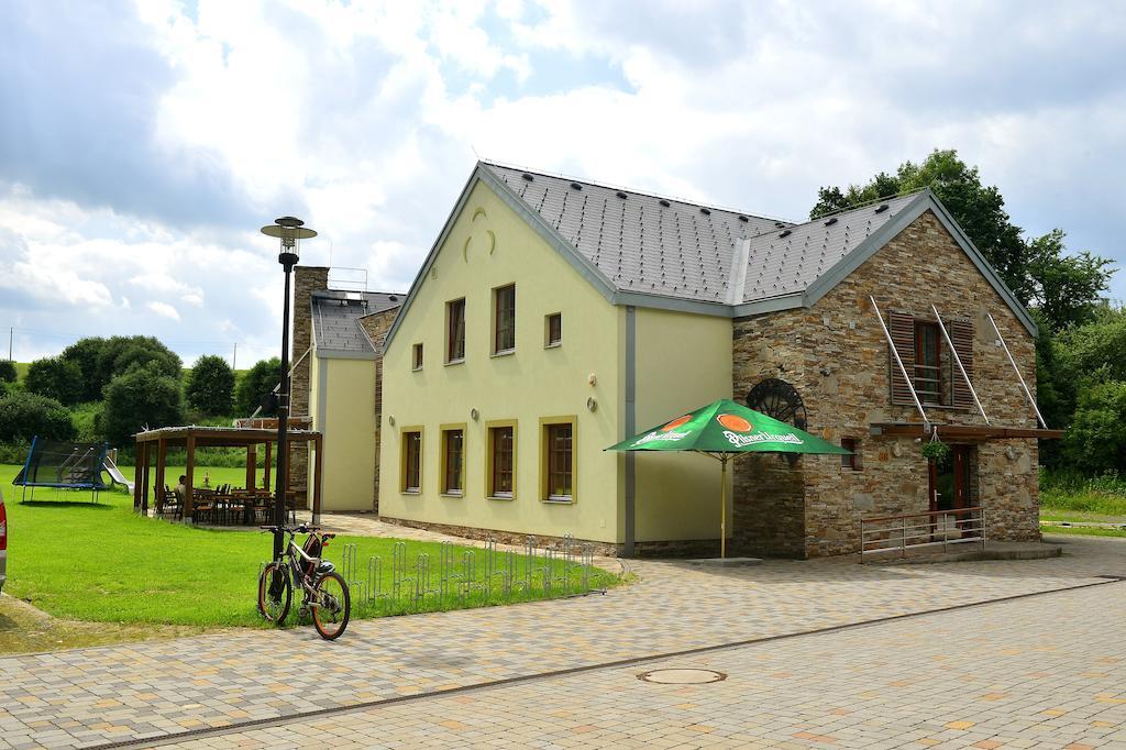 Penzion Mlyn Ropice Exterior foto
